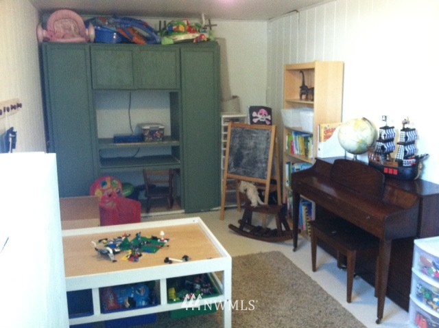 31716 West Rutherford Street Carnation, WA 98014 - Photo 7 of 14 Gallery Image 7