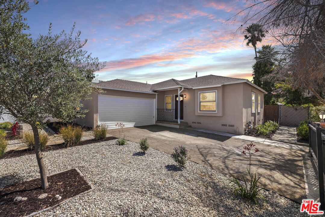 8485 Rincon Avenue Sun Valley, CA 91352 - Photo 1 of 12 Gallery Image 1