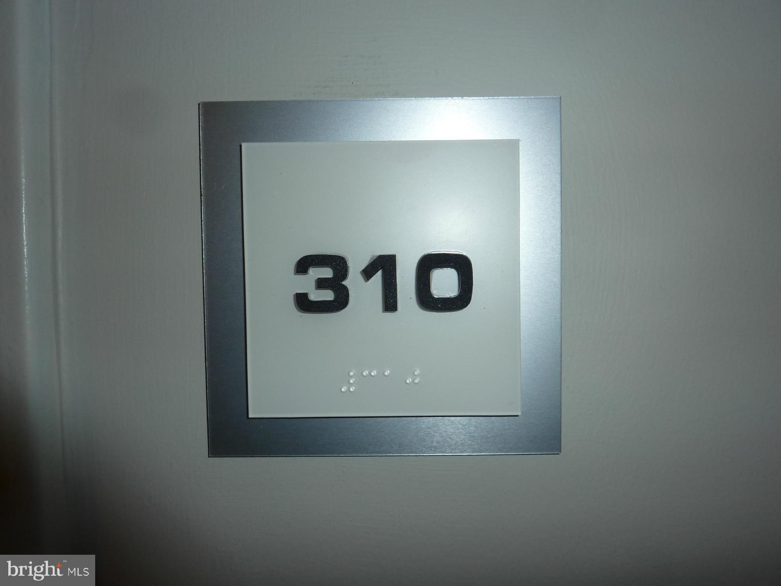1225 13th Street Northwest, Unit 310 Washington, DC 20005 - Photo 21 of 25 Interior (General)