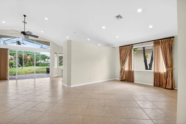 $550,000 | 8706 Bellido Circle, Boynton Beach, FL 33472