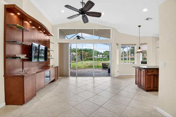$550,000 | 8706 Bellido Circle, Boynton Beach, FL 33472