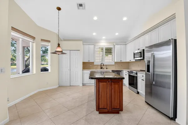 $550,000 | 8706 Bellido Circle, Boynton Beach, FL 33472