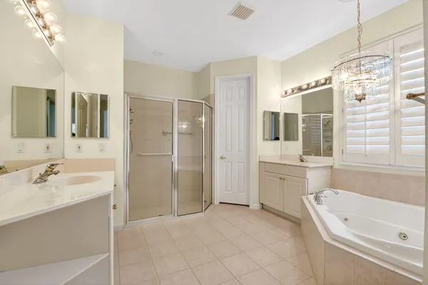 $550,000 | 8706 Bellido Circle, Boynton Beach, FL 33472