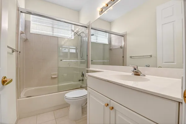 $550,000 | 8706 Bellido Circle, Boynton Beach, FL 33472