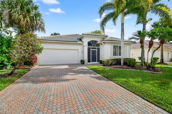 $550,000 | 8706 Bellido Circle, Boynton Beach, FL 33472