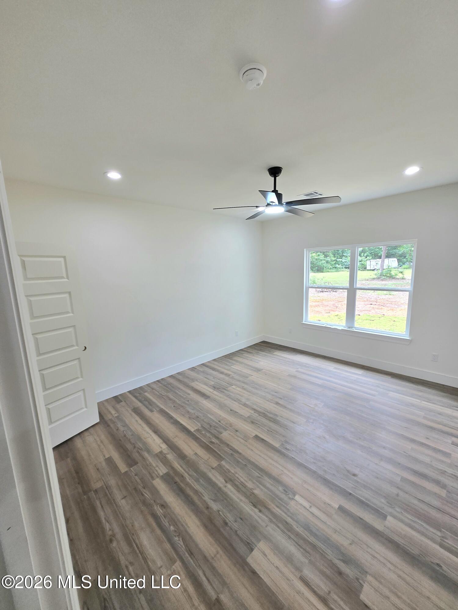 1027 Neal Road Picayune, MS 39466 - Photo 4 of 11 Primary Bedroom