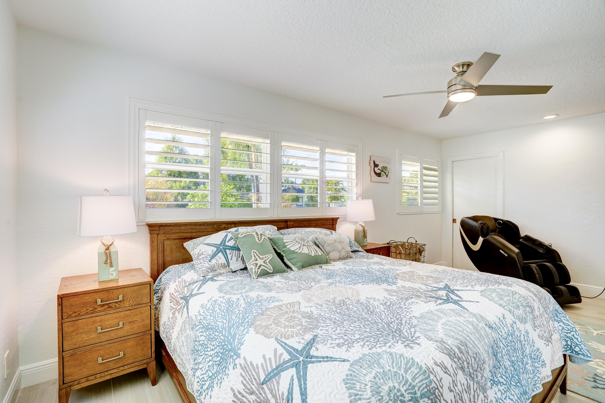 1201 Singer Drive Singer Island, FL 33404 - Photo 26 of 69 1201SingerDr-32