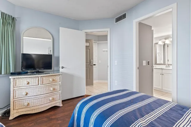 $299,900 | 410 Melrose Place, Unit 110, Myrtle Beach, SC 29572