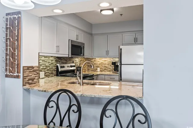 $299,900 | 410 Melrose Place, Unit 110, Myrtle Beach, SC 29572