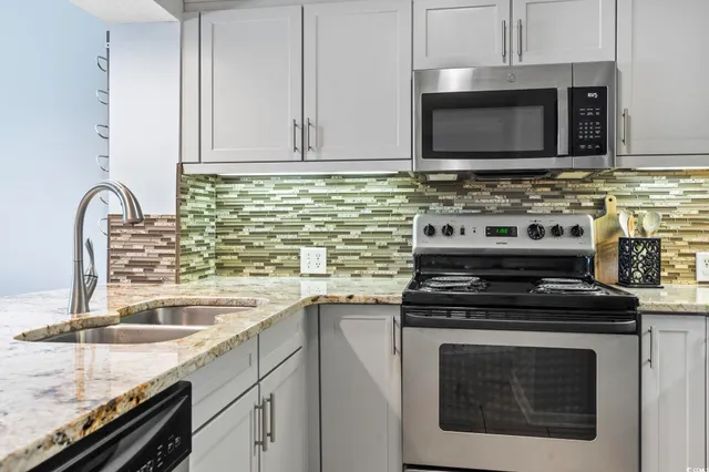 $299,900 | 410 Melrose Place, Unit 110, Myrtle Beach, SC 29572