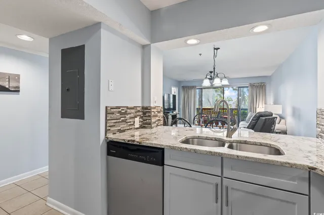 $299,900 | 410 Melrose Place, Unit 110, Myrtle Beach, SC 29572