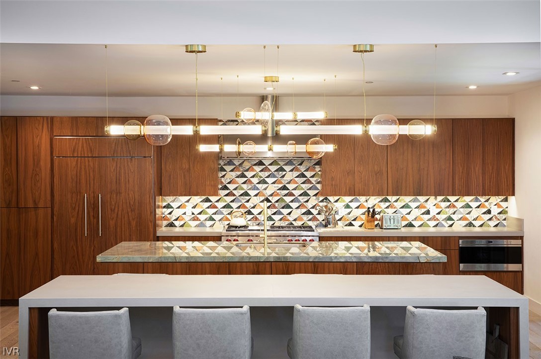 1069 Sawmill Road Incline Village, NV 89451 - Photo 7 of 16 Fully equipped chef’s kitchen with high-end applia