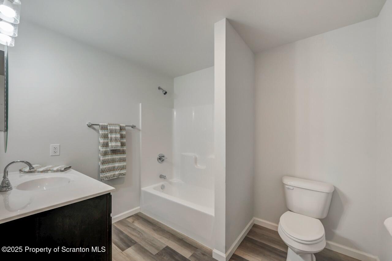 308 Hill Street Jessup, PA 18434 - Photo 15 of 32 Main bath