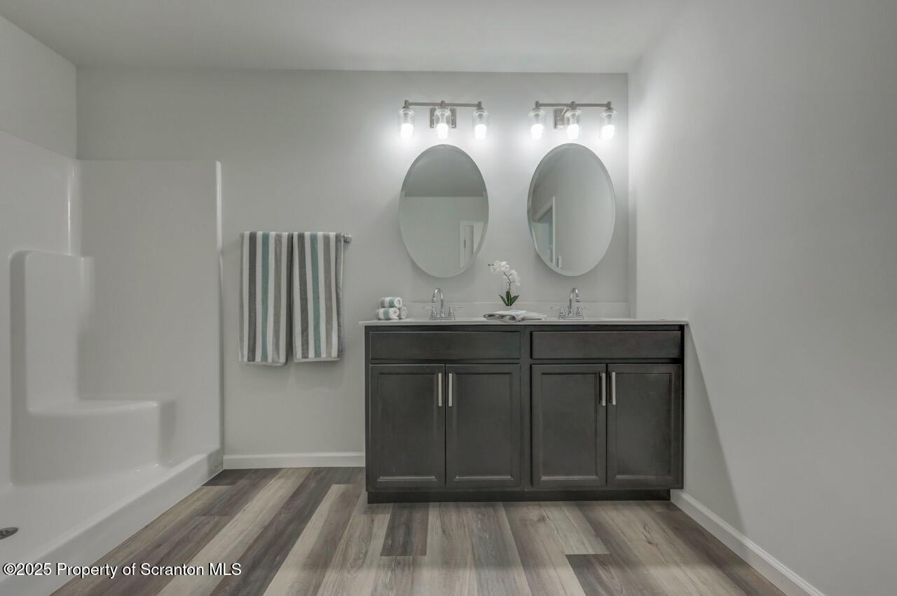 308 Hill Street Jessup, PA 18434 - Photo 23 of 32 Primary Bathroom