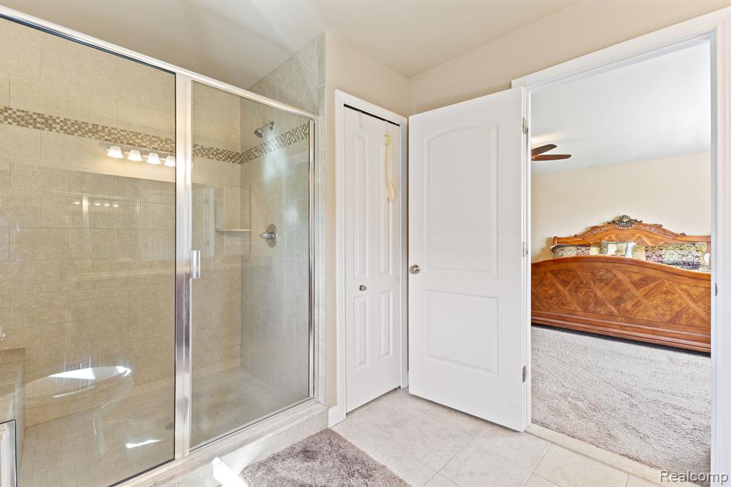 29204 Ridge Court Warren, MI 48092 - Photo 17 of 33 Gallery Image 17