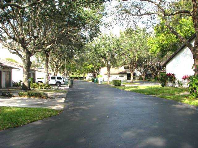 2060 Colonial Road, Unit 4 Fort Pierce, FL 34950 - Photo 3 of 15 Additional Photo