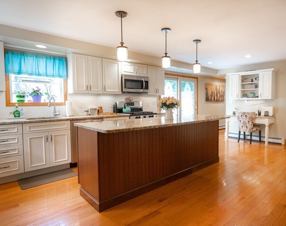 106 Concord Road Billerica, MA 01821 - Photo 3 of 29