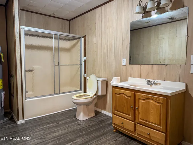 $218,000 | 942 West 3rd Avenue, Oneida, TN 37841