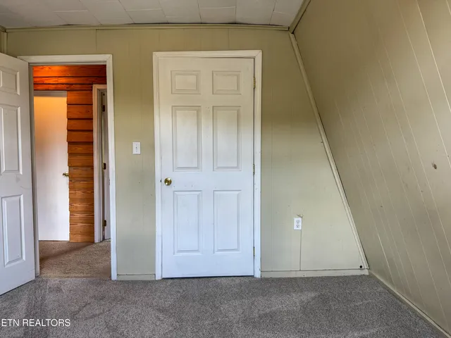 $218,000 | 942 West 3rd Avenue, Oneida, TN 37841