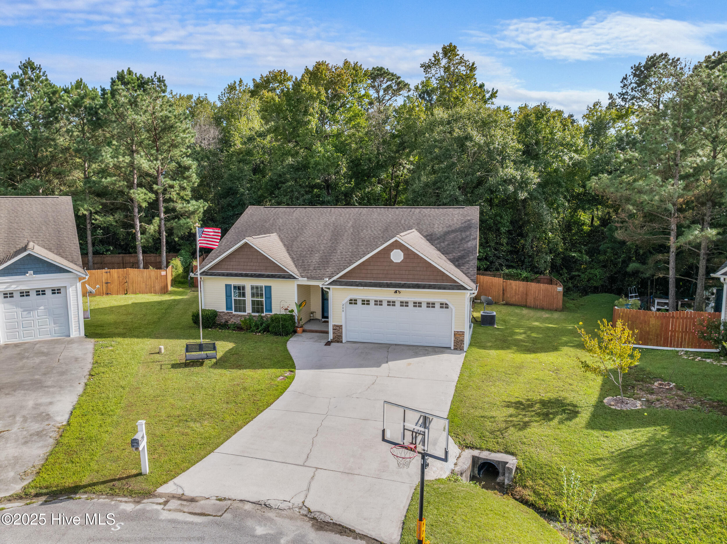 208 Demetrius Court Hubert, NC 28539 - Photo 47 of 55 dji_20250930100655_0003_d