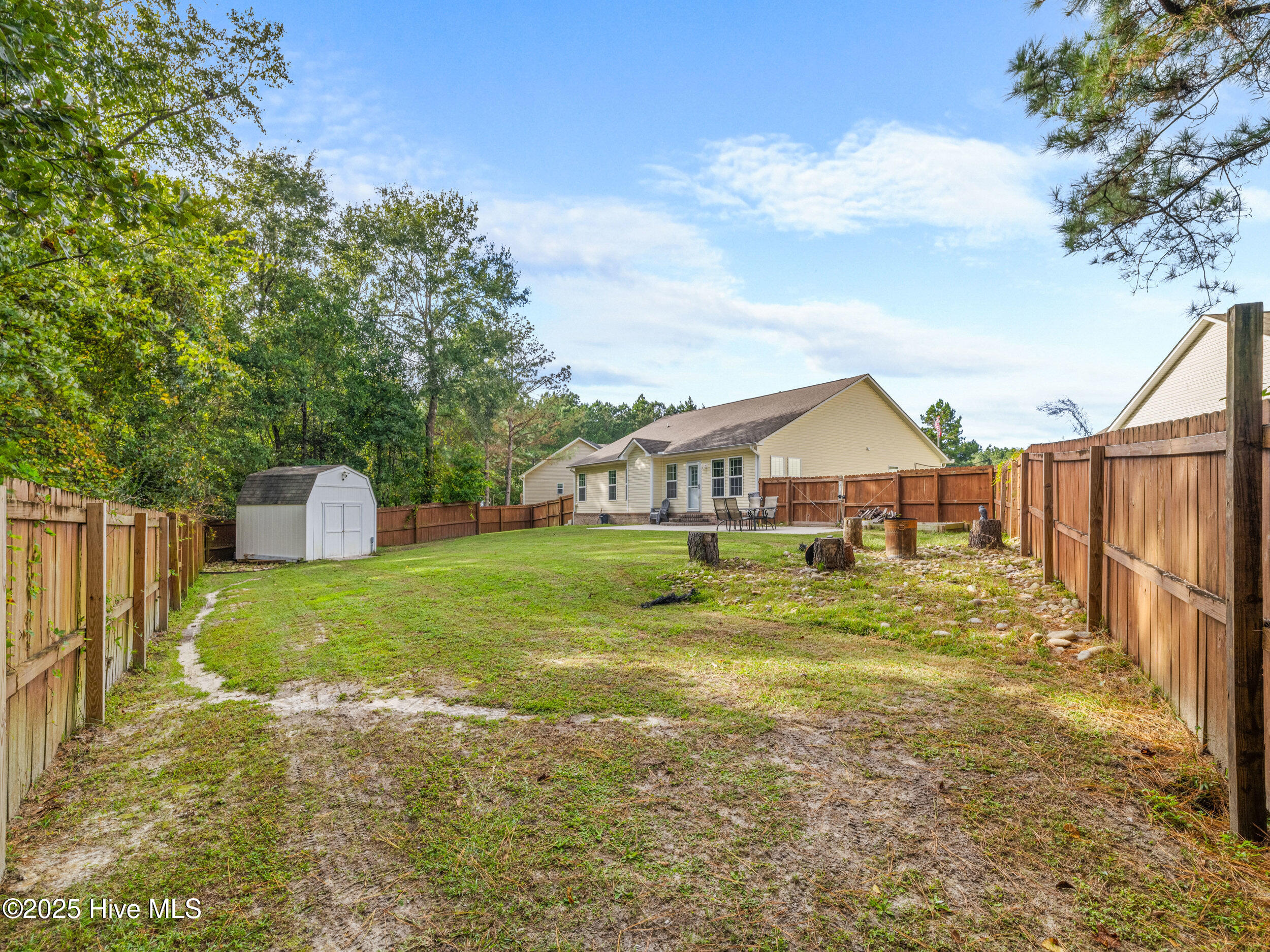 208 Demetrius Court Hubert, NC 28539 - Photo 8 of 55 025a6933