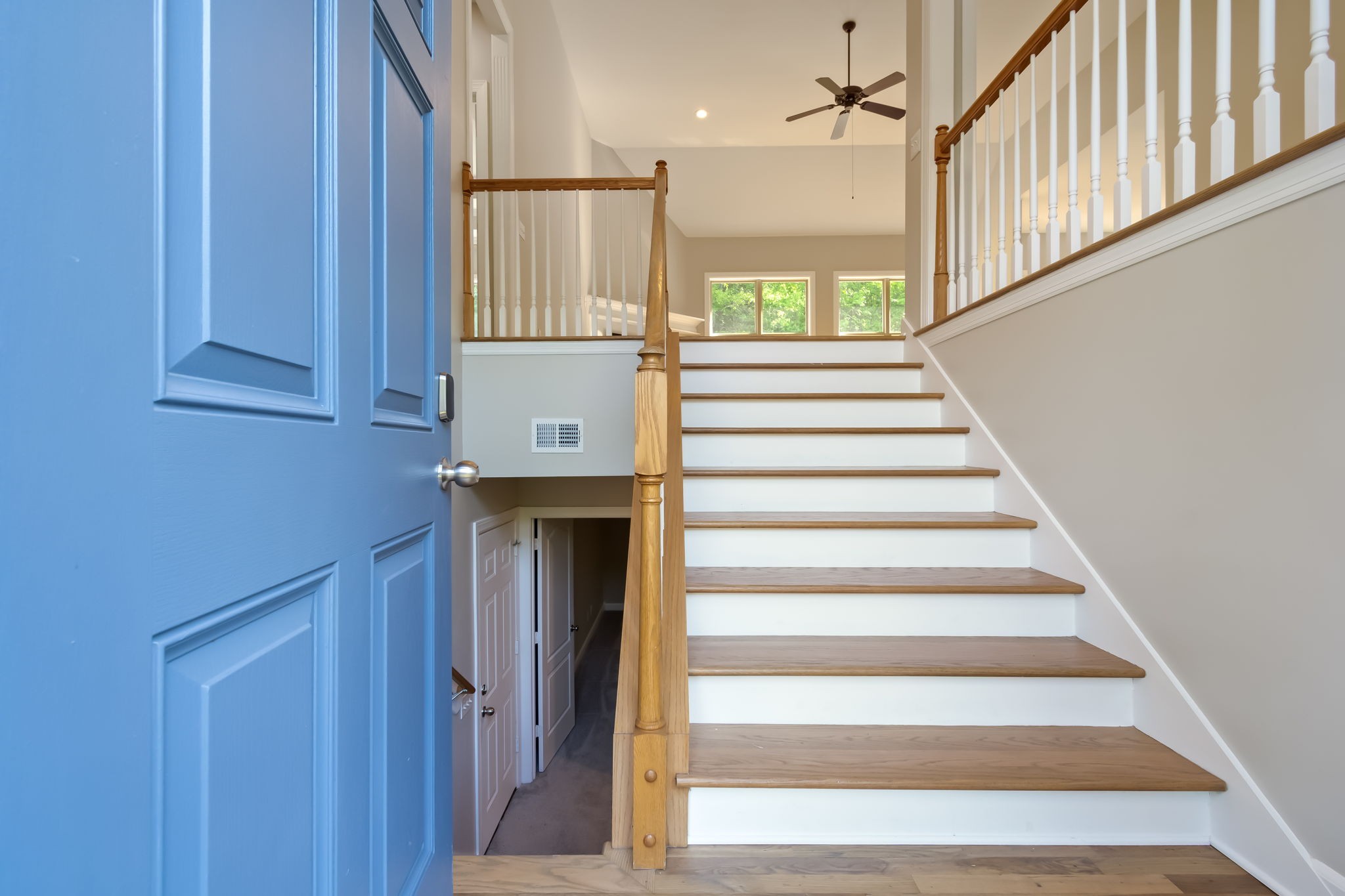 545 Cold Stream Place Nashville, TN 37221 - Photo 2 of 31