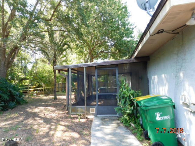 7005 Cairo Road Cocoa, FL 32927 - Photo 2 of 10 129