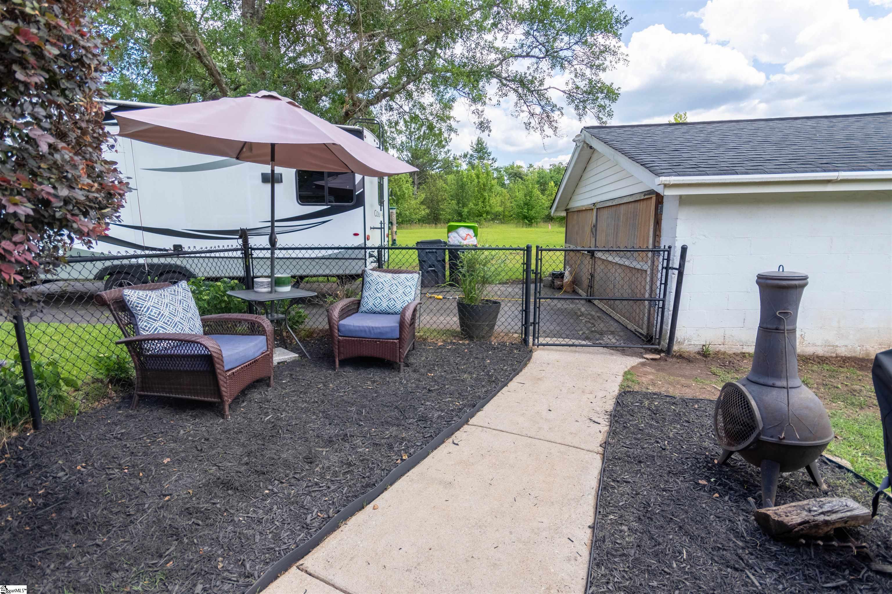 625 Nazareth Church Road Moore, SC 29369 - Photo 4 of 20 Gallery Image 4