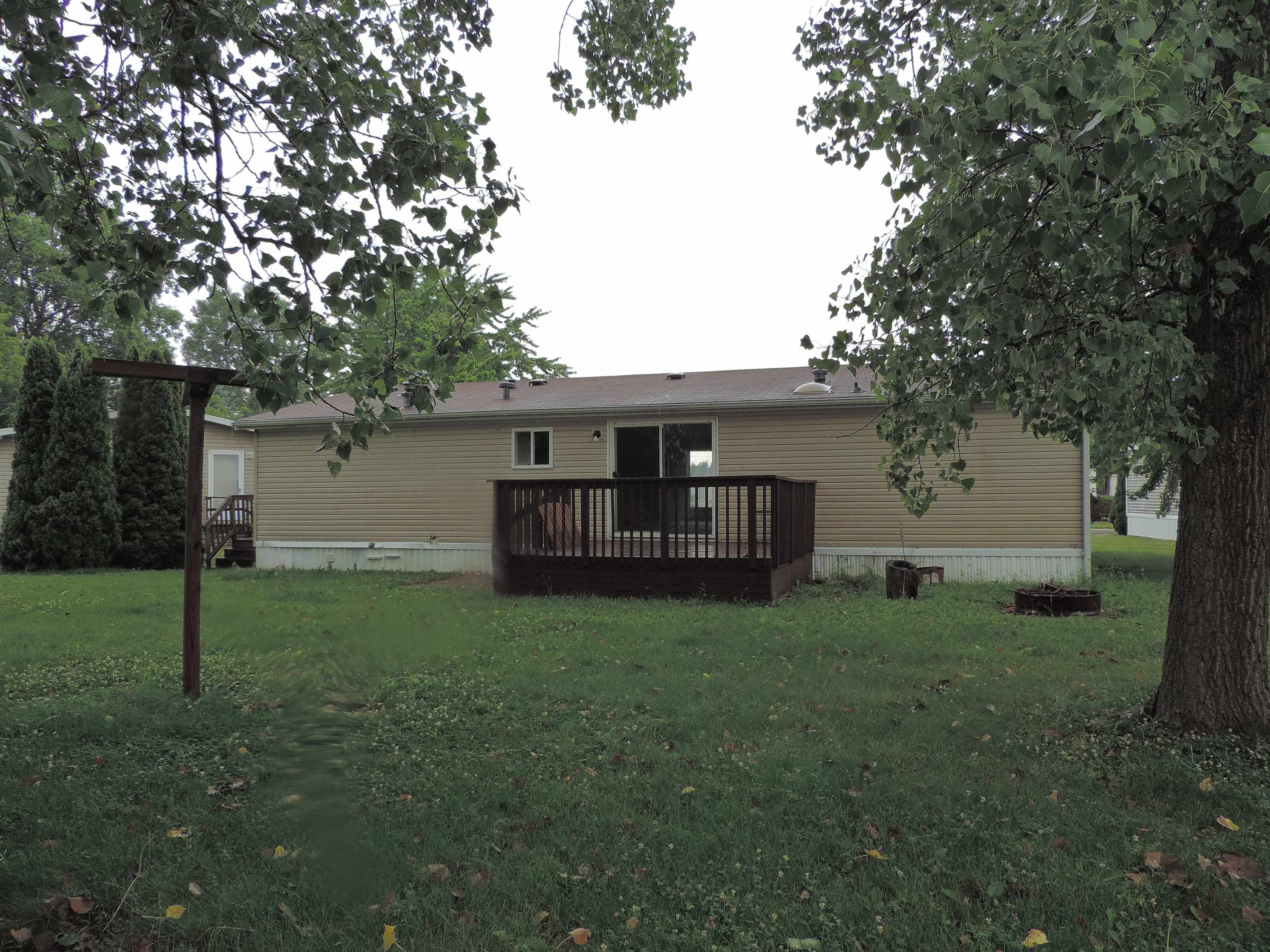 5232 East Broadway Road, Unit LOT 345 Mount Pleasant, MI 48858 - Photo 5 of 23