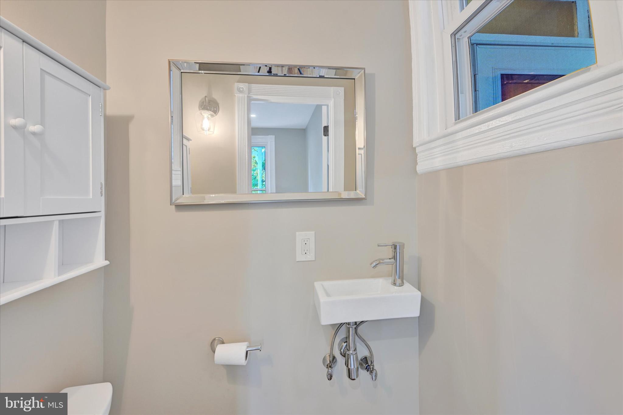 4706 Catalpha Road Baltimore, MD 21214 - Photo 12 of 30