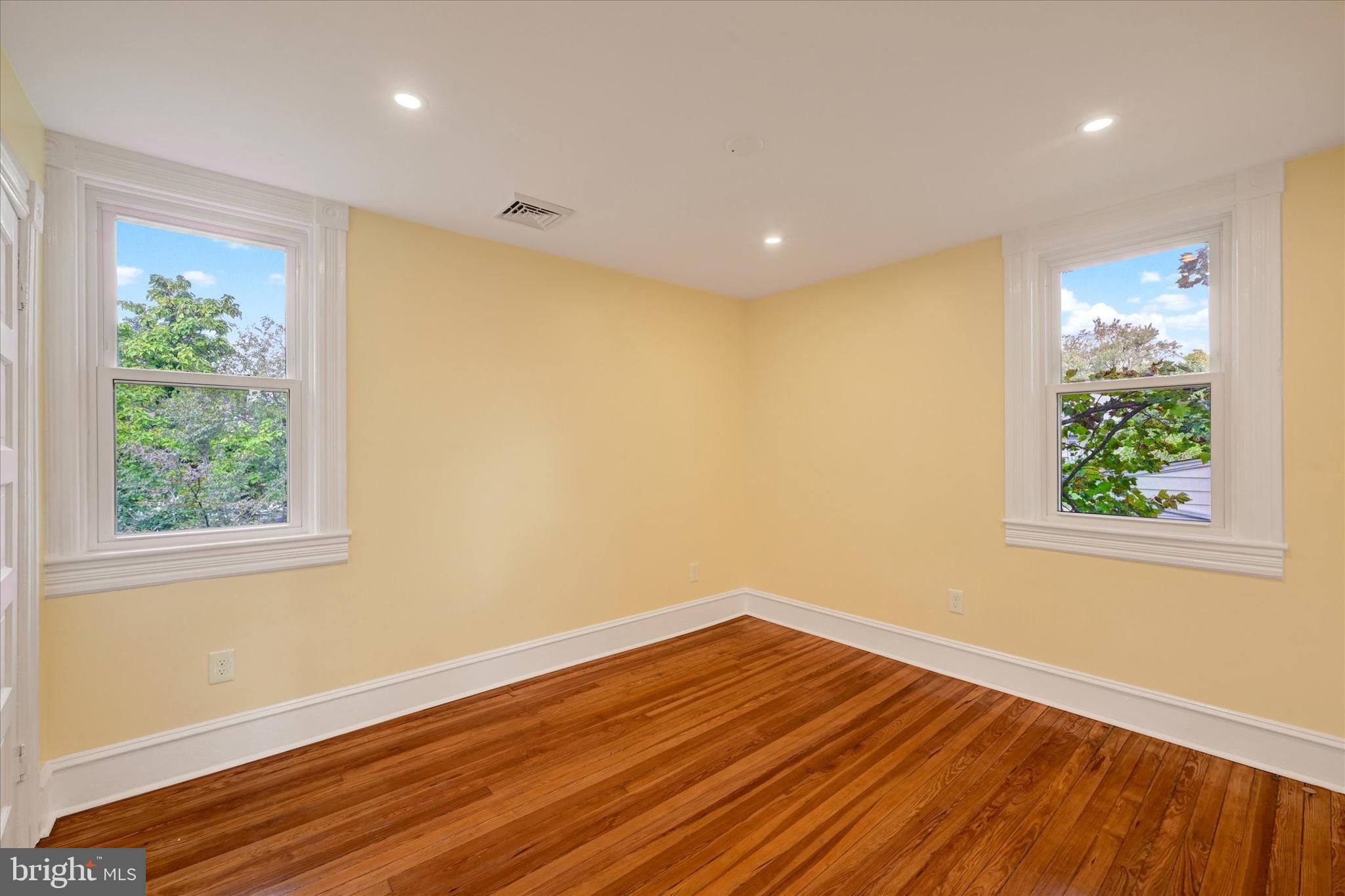 4706 Catalpha Road Baltimore, MD 21214 - Photo 24 of 30