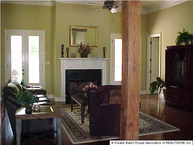 16327 Winding Ridge Avenue Prairieville, LA 70769 - Photo 3 of 12 Gallery Image 3