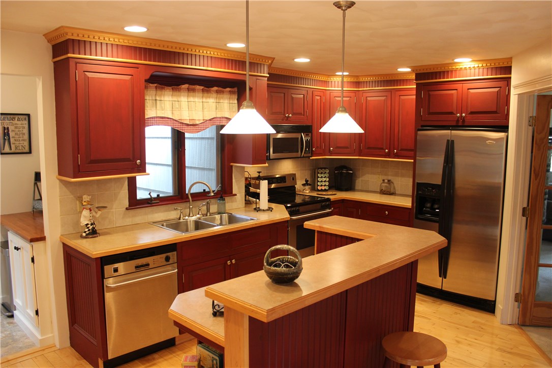 1454 Hill Farm Road Coventry, RI 02816 - Photo 19 of 40 KITCHEN