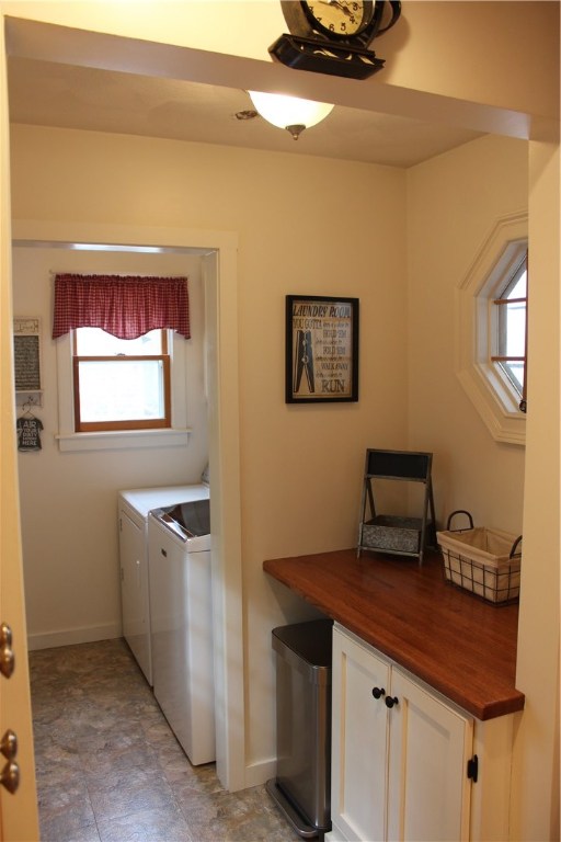 1454 Hill Farm Road Coventry, RI 02816 - Photo 24 of 40 MUDROOM