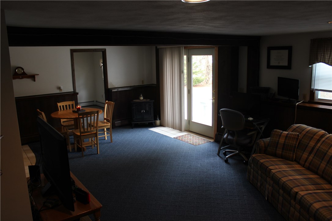 1454 Hill Farm Road Coventry, RI 02816 - Photo 32 of 40 DEN