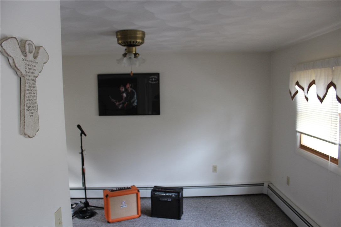1454 Hill Farm Road Coventry, RI 02816 - Photo 36 of 40 MUSIC ROOM
