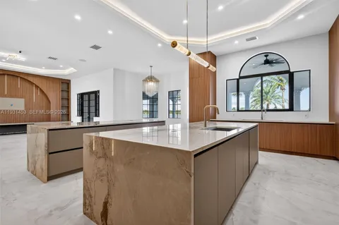 $4,995,000 | 14891 Southwest 20th Street, Davie, FL 33326