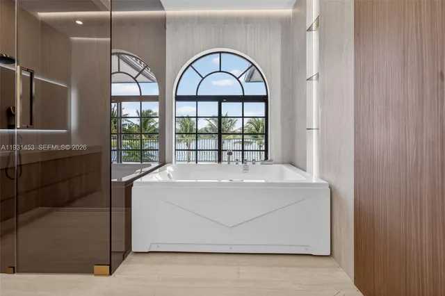 $6,475,000 | 14891 Southwest 20th Street, Davie, FL 33326