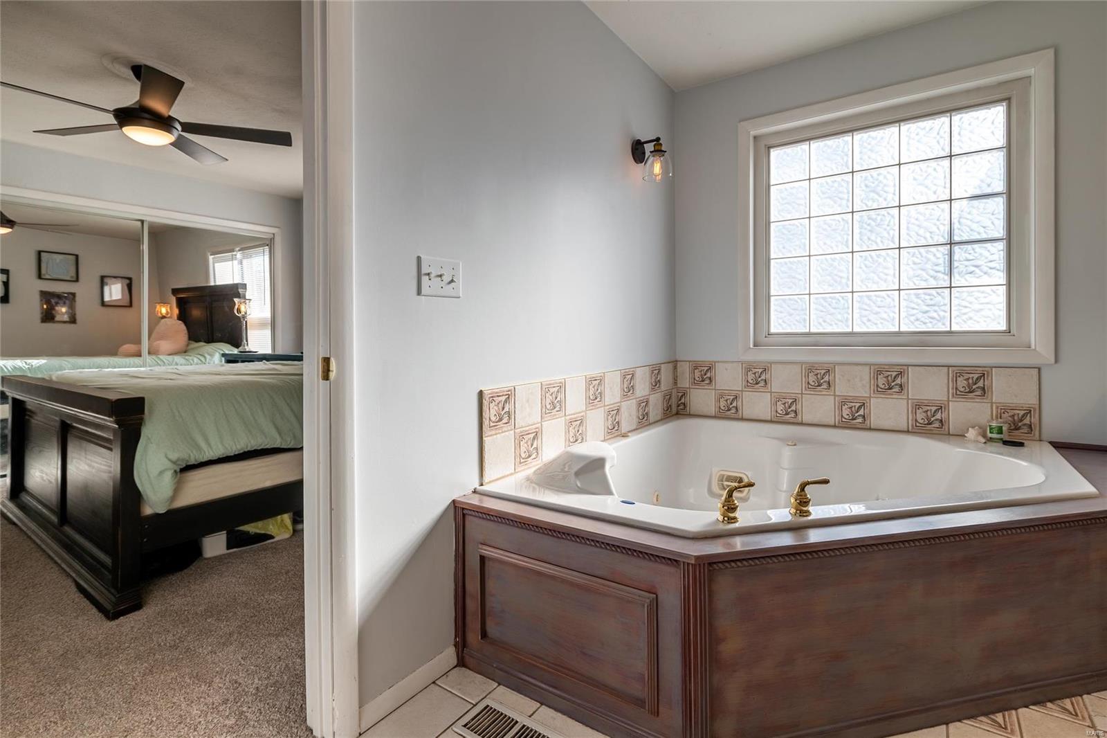 203 Prairie Road Carterville, IL 62918 - Photo 18 of 35 Gallery Image 18