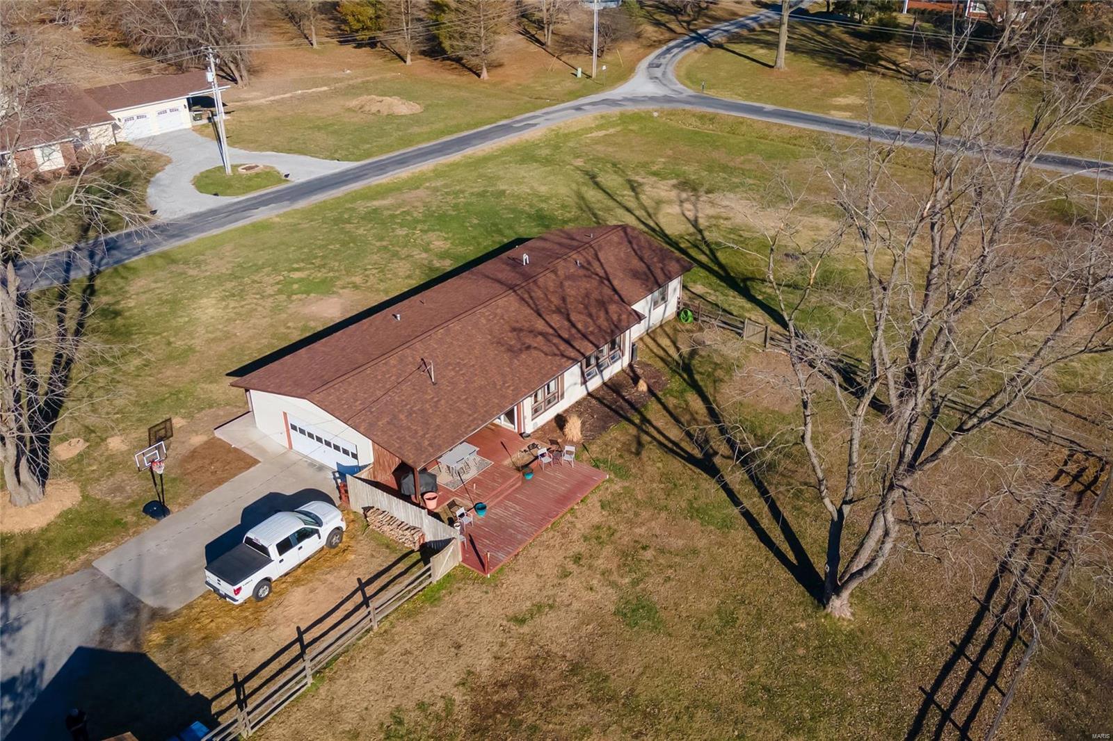 203 Prairie Road Carterville, IL 62918 - Photo 33 of 35 Gallery Image 33