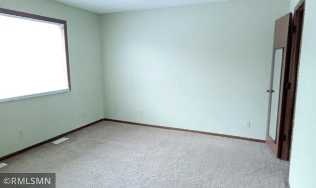 $1,950 | 2323 West Territorial Road, St. Paul, MN 55114