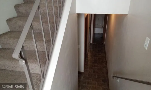 $1,950 | 2323 West Territorial Road, St. Paul, MN 55114