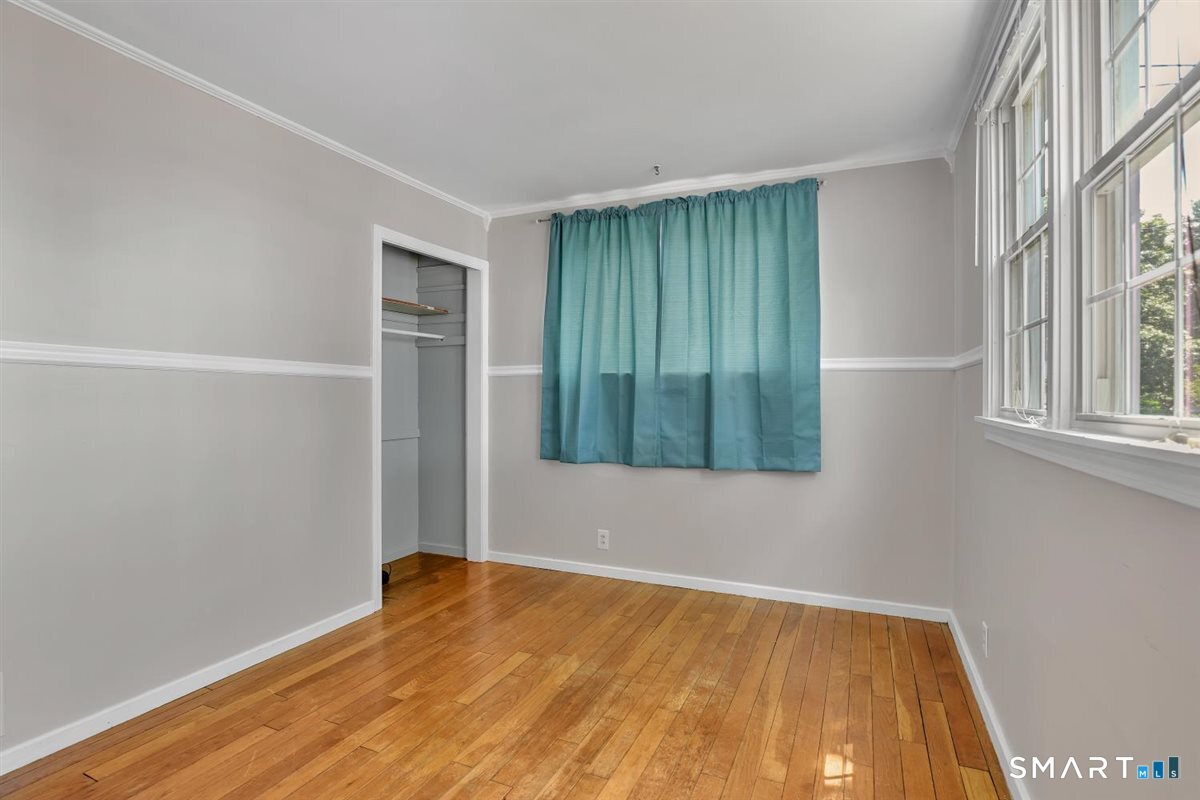 13 Predem Road Bristol, CT 06010 - Photo 21 of 31