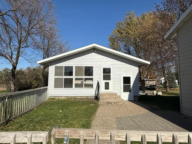 $275,000 | 416 3rd Street, Bruce, SD 57220