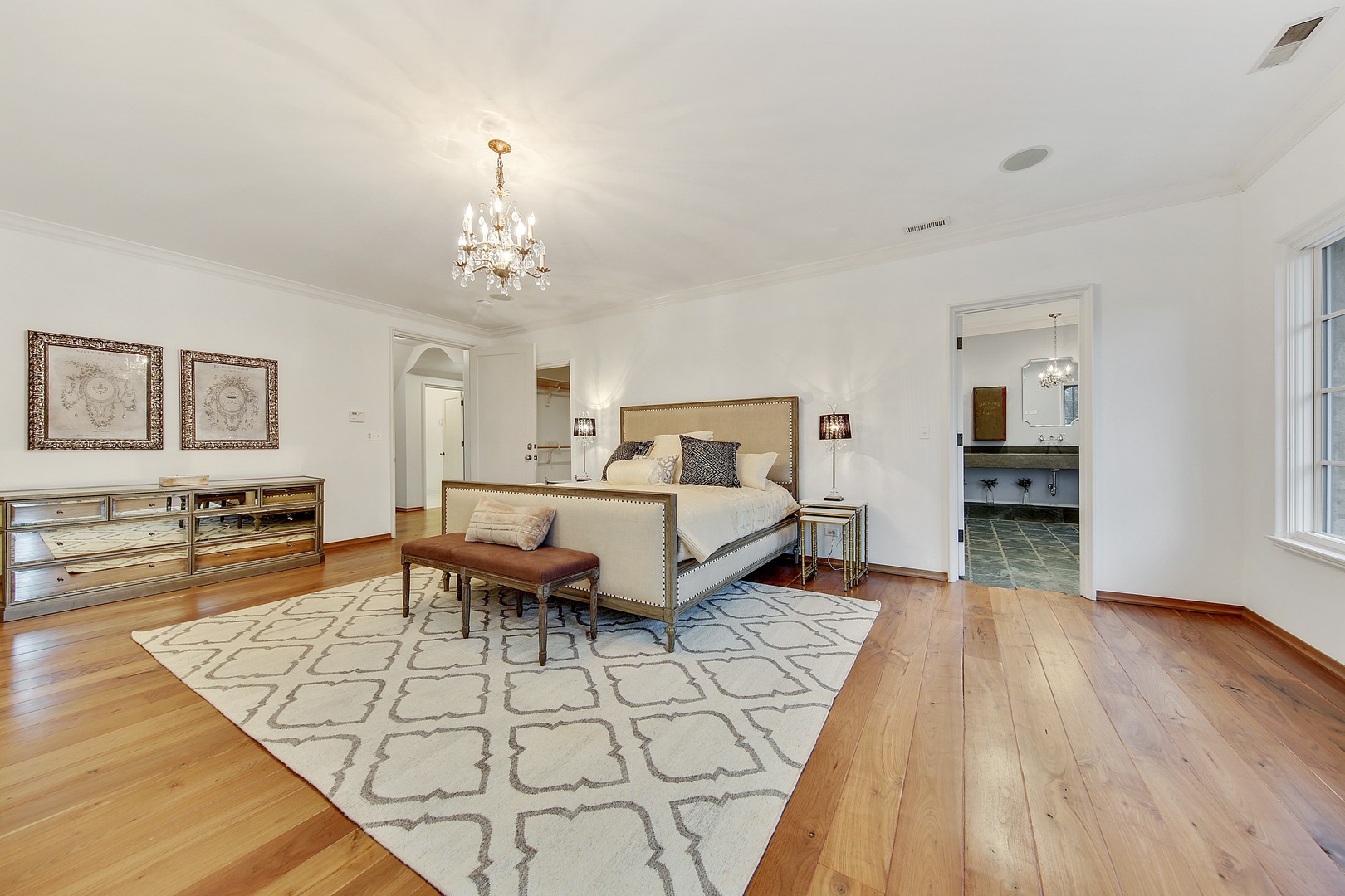 210 North Bruner Street Hinsdale, IL 60521 - Photo 17 of 40