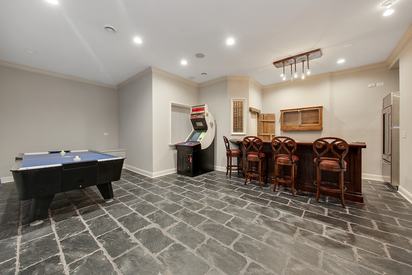 210 North Bruner Street Hinsdale, IL 60521 - Photo 23 of 40