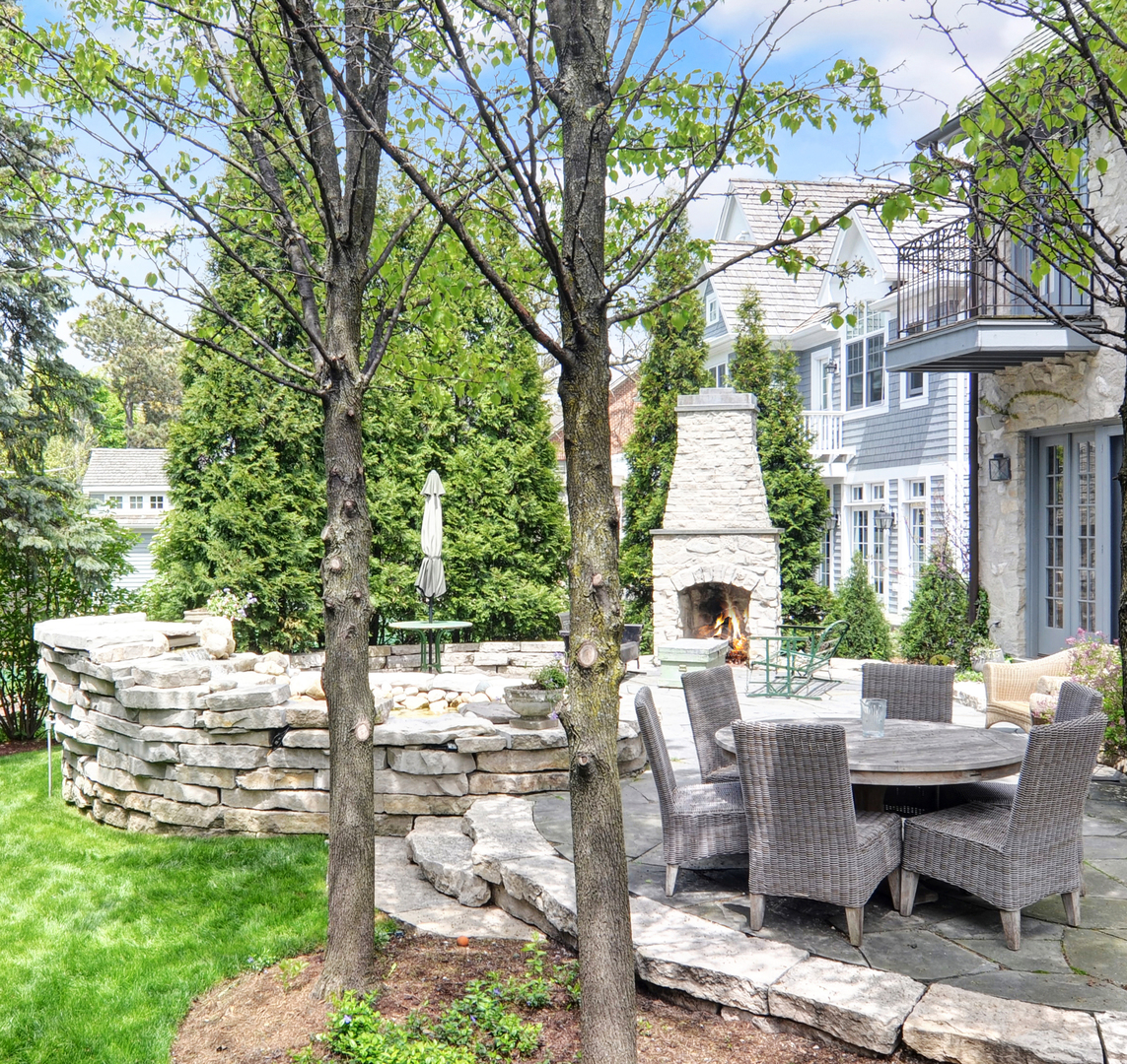 210 North Bruner Street Hinsdale, IL 60521 - Photo 29 of 40