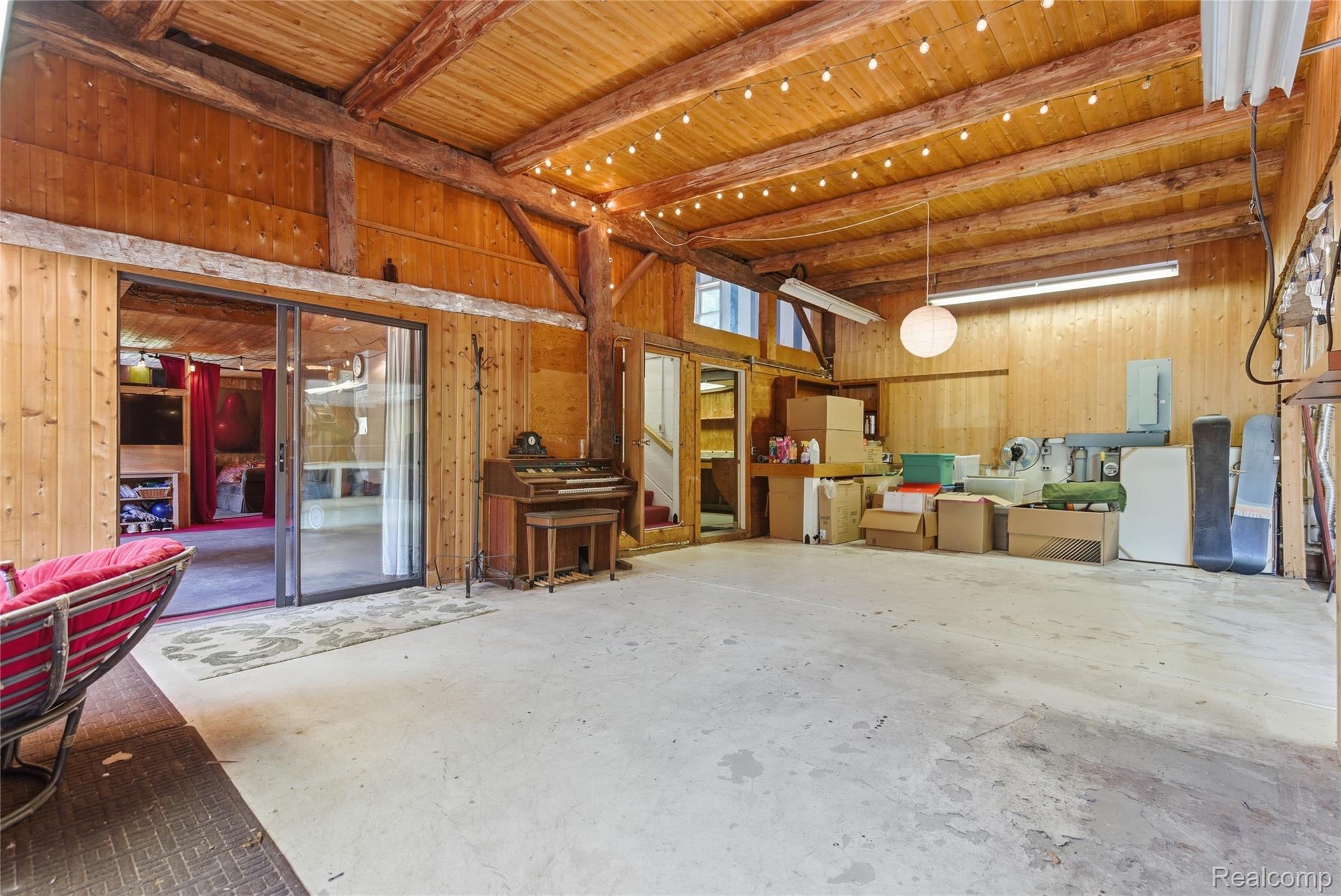 4480 Sheldon Road Rochester, MI 48306 - Photo 82 of 96 84-DSC03973.jpg