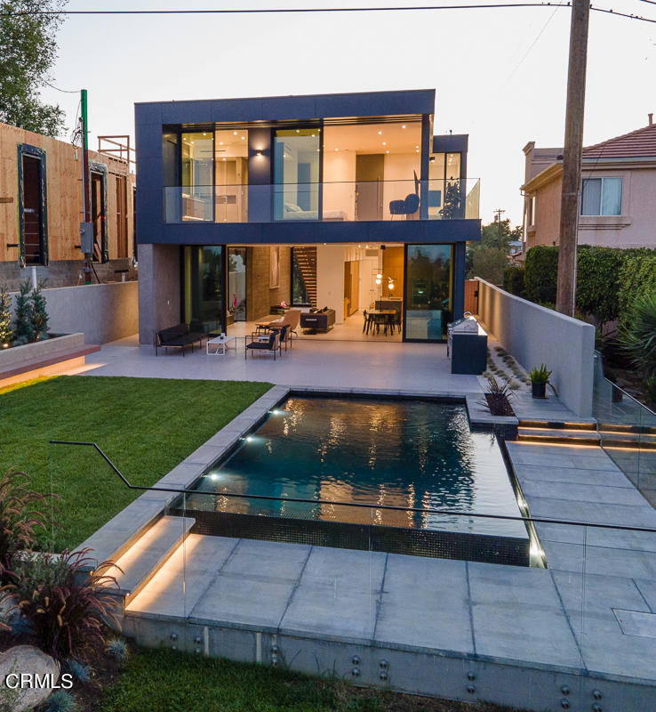 1746 Hanscom Drive South Pasadena, CA 91030 - Photo 15 of 58 a view of a house with swimming pool and sitting area