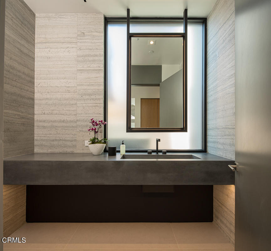 1746 Hanscom Drive South Pasadena, CA 91030 - Photo 16 of 58 a bathroom with a sink and a mirror